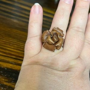 Leather flower adjustable ring